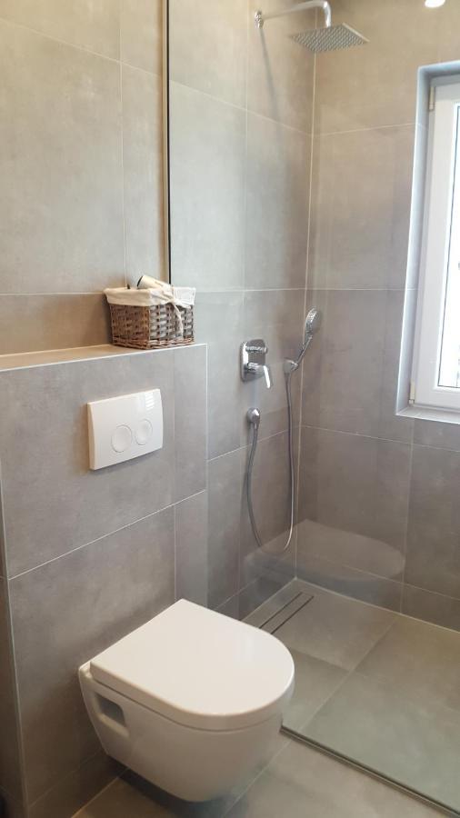 Sunce Apartment Primosten Bagian luar foto